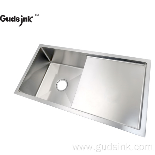 kitchen sink drainboard attached